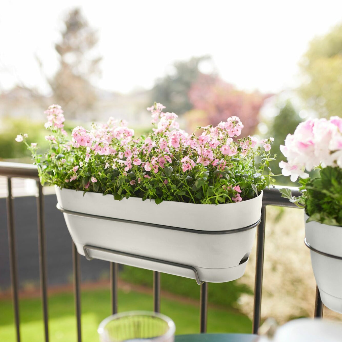 Jardinière vibia campana blanc ELHO - Jardinières et bacs à fleurs - Bakker